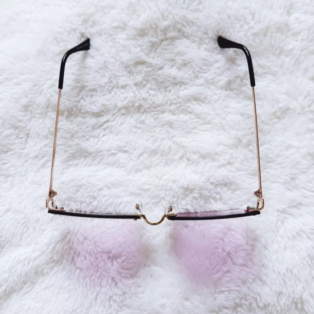 Laurel Clear Purple Rimless Sleek Sunglasses